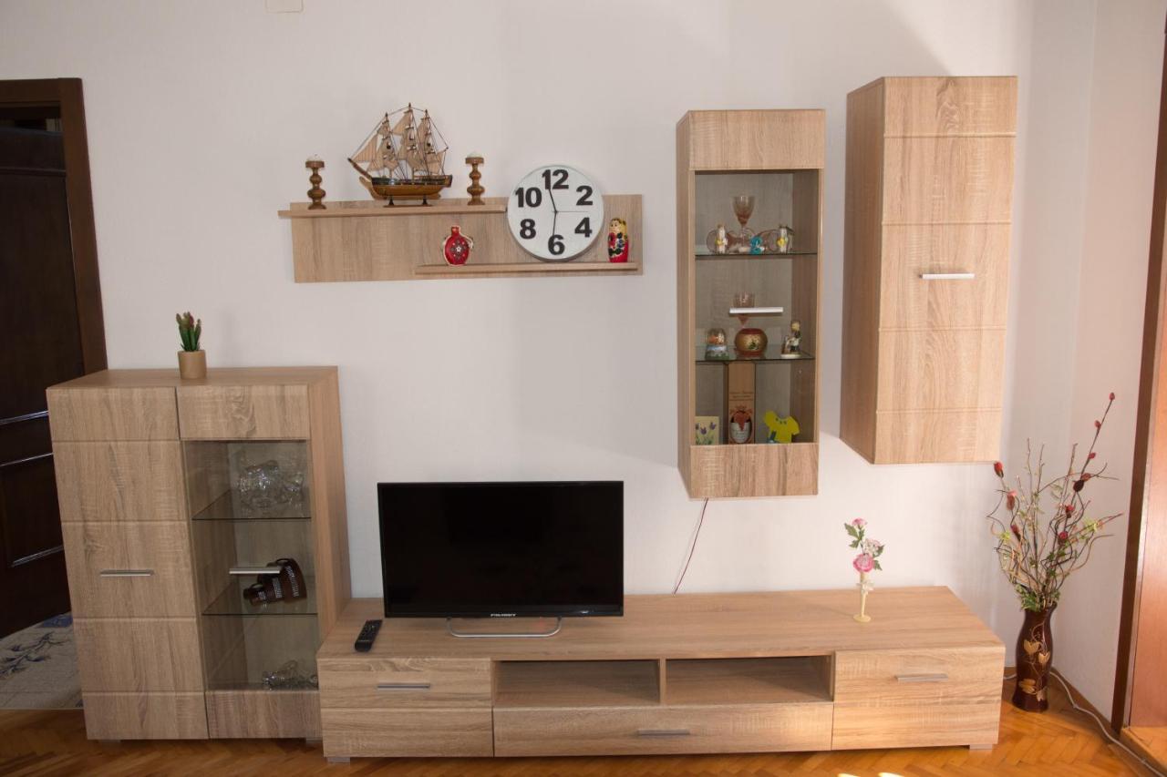 Apartment Elmari Прилеп Екстериор снимка