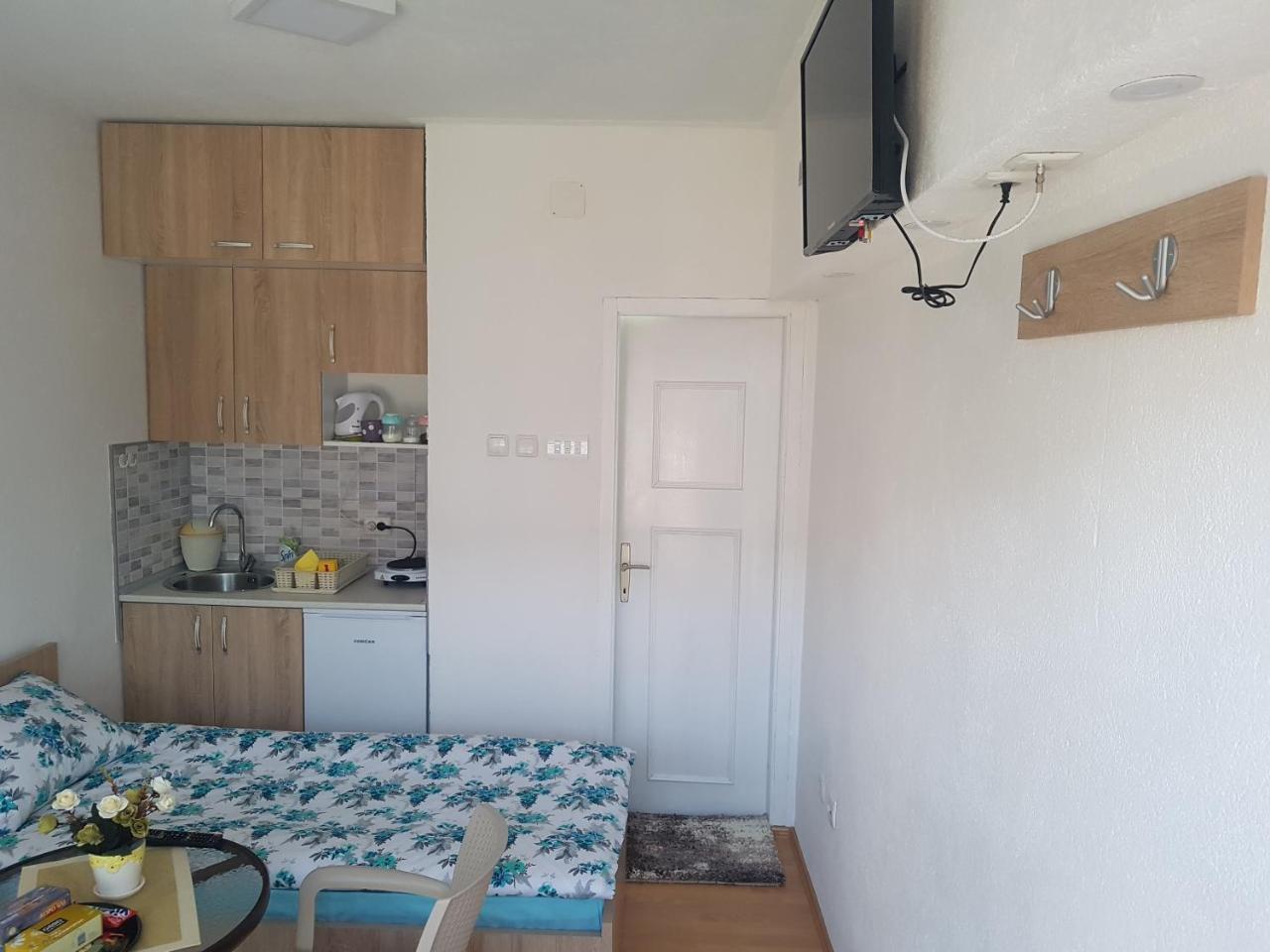 Apartment Elmari Прилеп Екстериор снимка